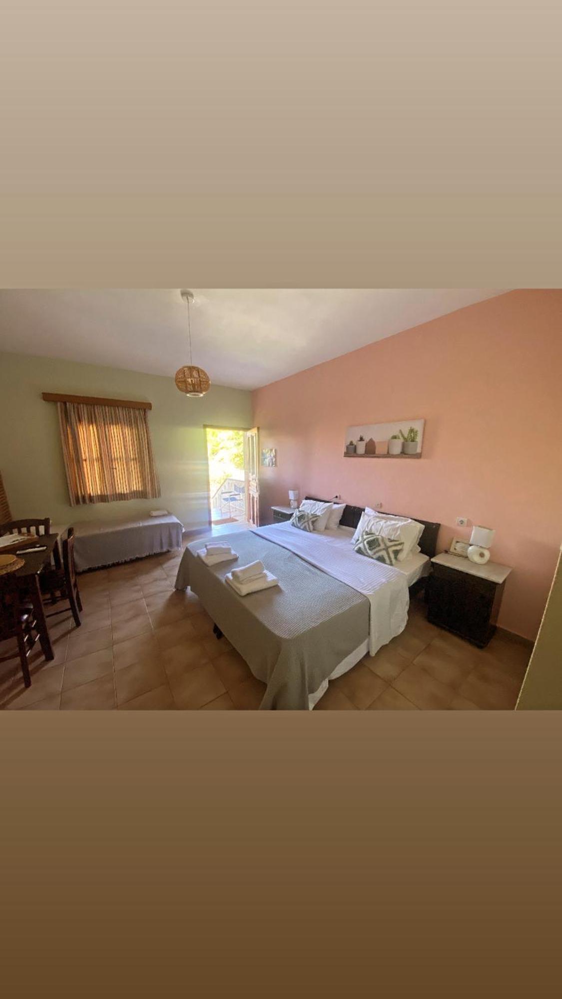 Aparthotel Nicolas 2*