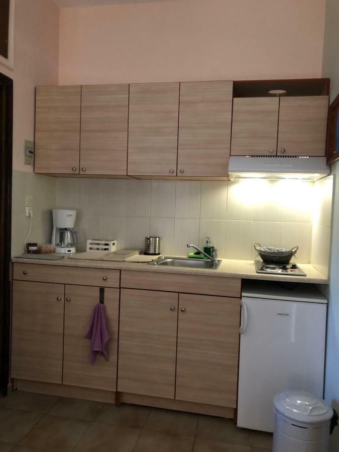 Nicolas Aparthotel